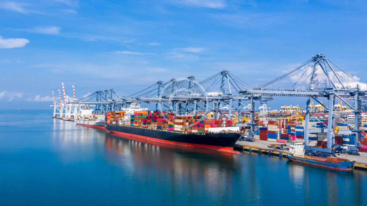 Image 23 copyright 1290x725