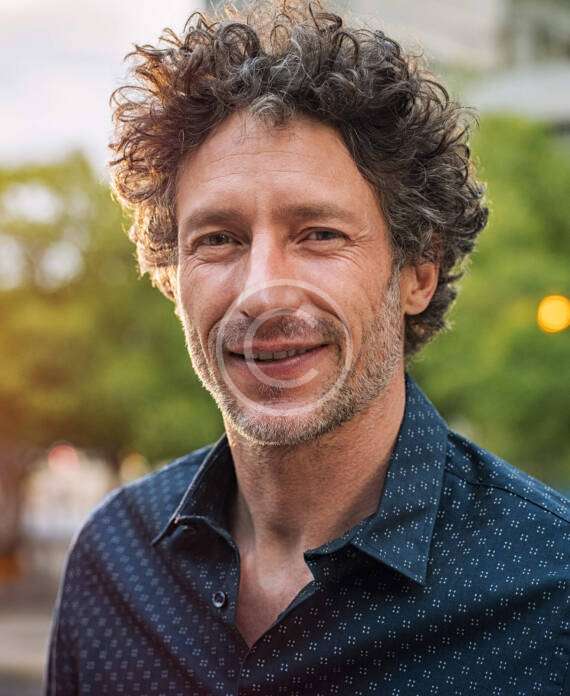 Image 30 copyright 570x696